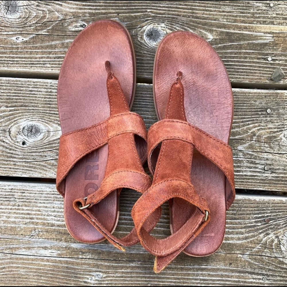 EUC Sorel Torpeda Leather Ankle Strap Sandal - 9